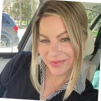 Tricia Metz's Instagram, Twitter & Facebook