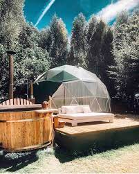 Prive Glamping Dome In De Natuur Met Visvijver Tenten Te Huur In Ardooie Vlaanderen Belgie Glamping Belgio Citta