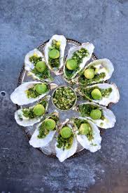Vegan Oyster With An Avocado Pearl Fooddeco Nl Avocado Oysters Vegetarian Recipes
