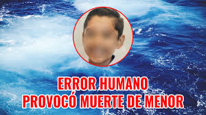 Leonardo se atoró en un succionador de basura del parque xenses, perteneciente al grupo xcaret. Wi9qgibm6j3hzm