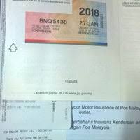 Laju la sikit hantar,nama ja pos laju padahal macam siput.dok peram barang orang buat pa.order banyak tambah la perkeja.ni untung banyak. Pos Malaysia Usj1 4 Tips From 882 Visitors