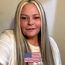 Dr. Phil sits down with Honey Boo Boo's “Uncle Poodle” in another daytime  exclusive -- what does he say about Mama June's alleged relationship with a  convicted child molester? http://bit.ly/DrP1118