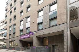 Needless to say the rooms at the hub were nothing like what i had come to expect from a premier inn. Premier Inn London Bank Tower Hotel Deals Photos Reviews