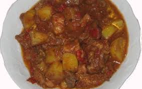 Ungarischer Kesselgulasch Partyrezept Mit Bild Rezept Kesselgulasch Gulasch Rezepte