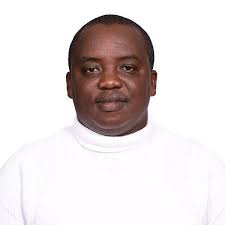 KRACareers #IkoKaziKE Join the team! There are career opportunities in the  ICT Division. To apply visit https://bit.ly/3NzXfBe