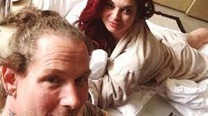Corey Taylor Proposes To Girlfriend Alicia Dove In Adorable Way Youtube