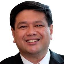 leadership #management #strategy #reinventandoutperform #nextgenceo  #futureleader