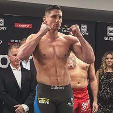 His birthday, what he did before fame, his family life, fun trivia facts, popularity rankings, and more. Rico Verhoeven On Twitter Finally The Time Is There Weight Ins Done In Great Shape And Ready For Action Fit Ready Focus Shape Excited Https T Co Gxordfj9ei
