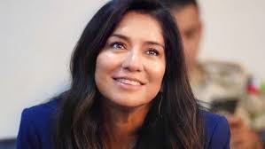 Adela Duncan's Instagram, Twitter & Facebook