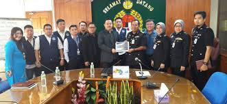 If it is necessary, the individual may refer to the immigration department of malaysia. Wca Worldwide Consumers Association Visit To Immigration Department Of Malaysia