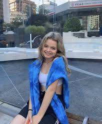 Kylie's first major film was the lead role of sunshine in space station 76 (2014) working along side patrick wilson. Kylie Rogers Women Style Kylie