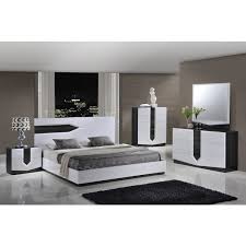 Global Furniture Hudson 4 Piece Platform Bedroom Set In Zebra Grey White In 2020 White Bedroom Set Master Bedroom Set Modern Bedroom Furniture