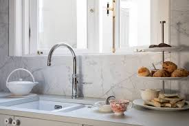 Beide kokend water kranen geven direct koud, warm en 100°c kokend water en besparen je veel tijd, energie en ruimte in de. Quooker Classic Fusion Round Combi Cube Spulenshop24
