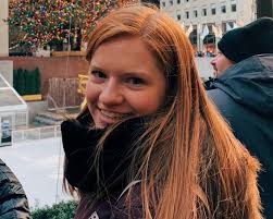 Isabelle Morse's Instagram, Twitter & Facebook