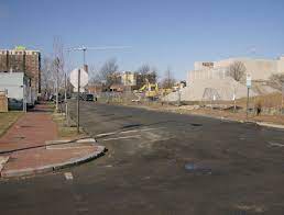I Used To Live Where That Gravel Pile Excavator Are Sitting Recognize The Place 338 K St Se In The Then A Dc Vistas Utility Work On Dc Streets Pinte