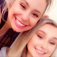 katelyn hahn (khahn71704)