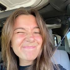 Taryn Meyer (@tarynmeyer__)