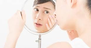 骨格ナチュラルタイプのあなた向けコーデ20選 骨格診断ファッションアナリスト二神弓子さんによる選び方のポイント解説付き with online 講談社公式 恋も仕事もわたしらしく コンシーラー 美容 メイクテク