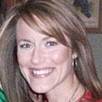 Monique Dwyer's Instagram, Twitter & Facebook