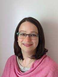 Scarlett Crow's Instagram, Twitter & Facebook