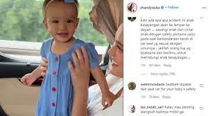 Hydromamma bersama shandy aulia & irish bella. Biarkan Anak Berdiri Di Dalam Mobil Shandy Aulia Dikritik Netizen