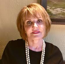 Janis Langley's Instagram, Twitter & Facebook