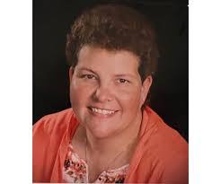 Wendy Ruff's Instagram, Twitter & Facebook