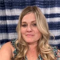 Amanda Serfass's Instagram, Twitter & Facebook