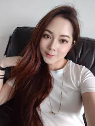 马年的来到(: 很感恩快快乐乐的度过蛇年家里人都好好的今年还有很多的好事会发生我姐姐的大日子