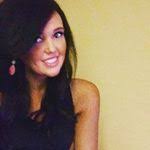 Lindsey Botting's Instagram, Twitter & Facebook