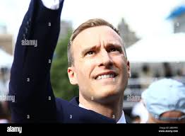 Periodista marca paul fotografías e imágenes de alta resolución