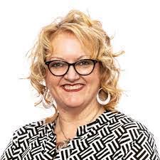 Teresa Tapscott's Instagram, Twitter & Facebook