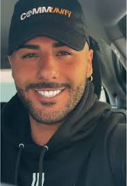 Video di CARMINE MAINIERI (@__carminemai) con som original