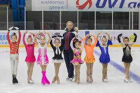 Мы хотим, чтобы друзья, однокурсники. Neftyanik Hokkejnyj Klub Figurnoe Katanie V Almetevske Segodnya I Zavtra