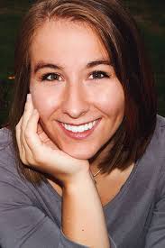 HRMC Foundation Awards $7,500 in Health Care Interest Scholarships