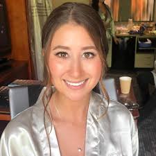 Bronze babe ✨💄 #bridalmakeup #softglam #bronze #weddingmakeup  #makeupartist @ Courtyard by Marriott Danbury