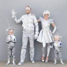 Space Kostum Selber Machen Diy Anleitung Maskerix De Kostume Selber Machen Space Kostum Halloween Kostum Familie