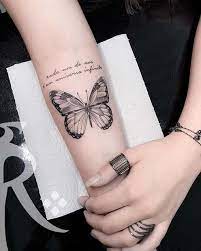 Placement Ideas For Butterfly Tattoo Designs Butterflytattoo Tattooart Tattoodesign Tattooartist Butterfly Tattoo Designs Butterfly Tattoo Tattoo Feminina