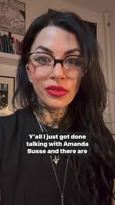 Amanda Busbee's Instagram, Twitter & Facebook