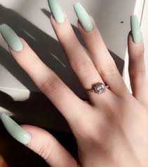 Green nail syndrome is a nail infection that is caused by a bacterium known as pseudomonas aeruginosa. Curly Bills Acrylic Nails And Green Image 6735079 On Favim Com