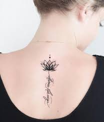Beautiful Lotus Tattoo Add The Phrase Life Is Beautiful Instead Of A Name Lotusblume Tattoo Tattoo Rucken Tattoo Schriftzuge Ideen
