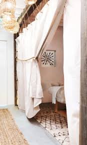 4 Spa Treatments Worth The Hype Rue In 2020 Home Spa Room Spa Rooms Spa Treatment Room