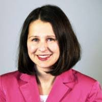 Lisa Freda's Instagram, Twitter & Facebook