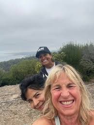 There is nothing better than getting outside and stopping to enjoy the  view. ☀️#hiking #fitness #health