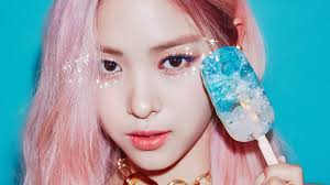 Itzy group member ryujin korean name finger hearts 100 page 6. Ryujin Of Itzy The Successful Fan Who Became A Real K Pop Star And Pushes For Gender Equality South China Morning Post