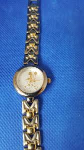 The pocket watch was also made available around the same time for the price of $1.50. Vintage Mickey Mouse Watch Disney Time Works Ladies Watch Gold And White Face With Mickey Mouse Ears On The Band Vintage Mickey Mouse Vintage Mickey Mickey Mouse Watch