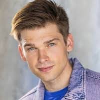 Layne Hirsch's Instagram, Twitter & Facebook