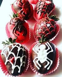Birthday Chocolate Covered Strawberries Ideas Spiderman Decorated Chocolate Covered Strawberries Creationscortezdesserts Creation Chocolate Covered Strawberries Chocolate Decorations Covered Strawberries