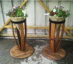 Oak Barrel Stave Plant Pedestals Https Www Facebook Com Oakbarrelcreations Uk Fassdauben Weinfass Wein Deko