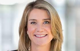 Dawn Scholl's Instagram, Twitter & Facebook